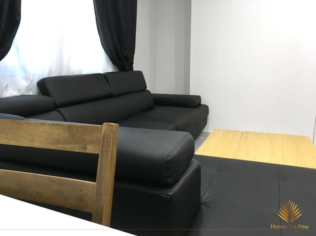 Hostel Les Pins Alger المظهر الخارجي الصورة